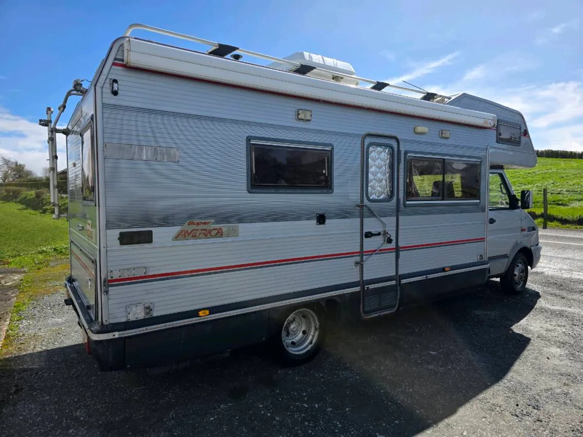 IVECO Turbo Daily 6 berth camper - Image 2