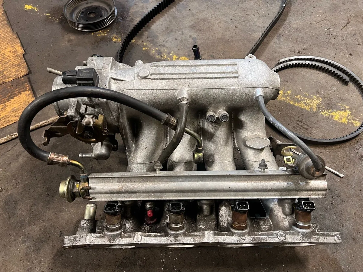 Honda parts (b series) - Image 1