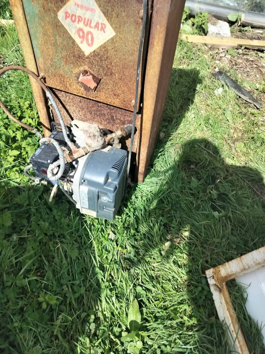 Oil Tank + Firebird Burner/Boiler Parts - Image 4