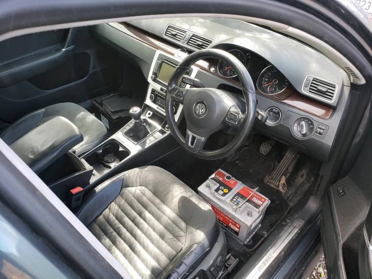 2012 Volkswagen Passat 1.6 TDI Breaking - Image 4