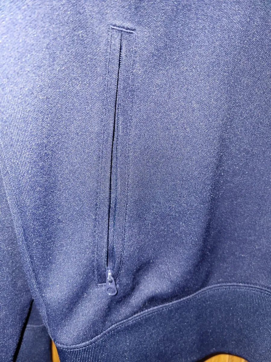 Northface Zip  Up Top - Image 3