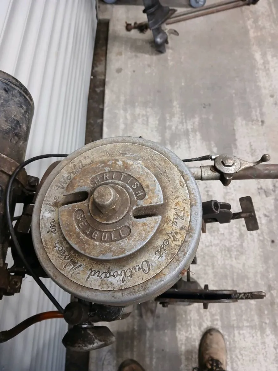Seagull outboard engine - Image 4