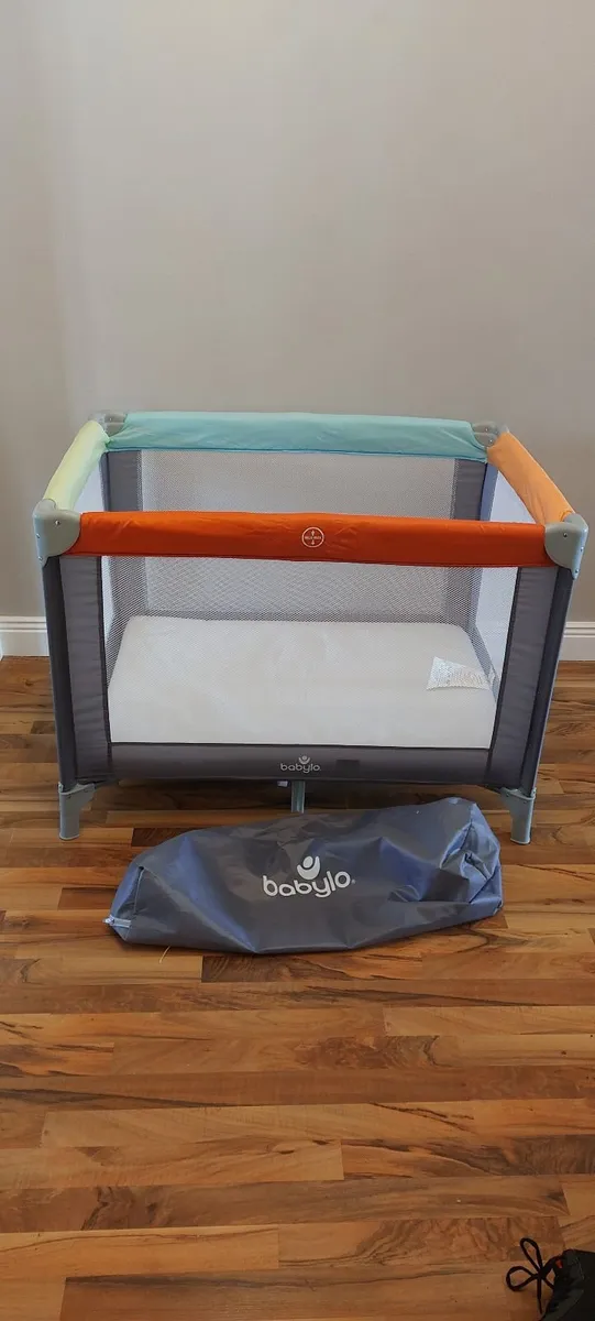 Travel Cot/ Playpen - Image 4