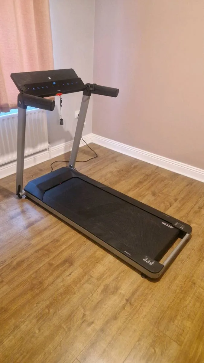 Folding Treadmill - Image 1