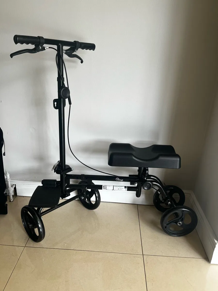 Knee scooter - Image 1