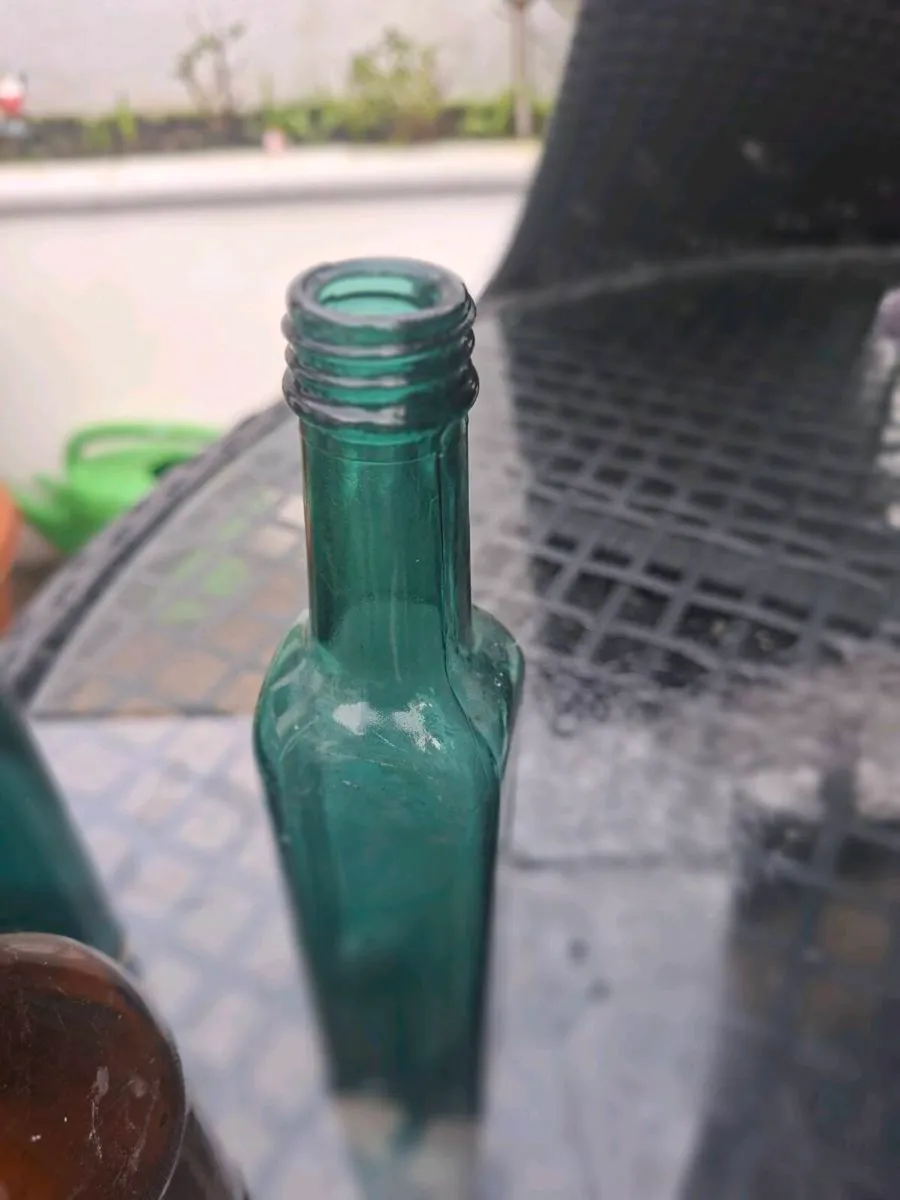 Antique Collectible Bottles (x3) - Image 3