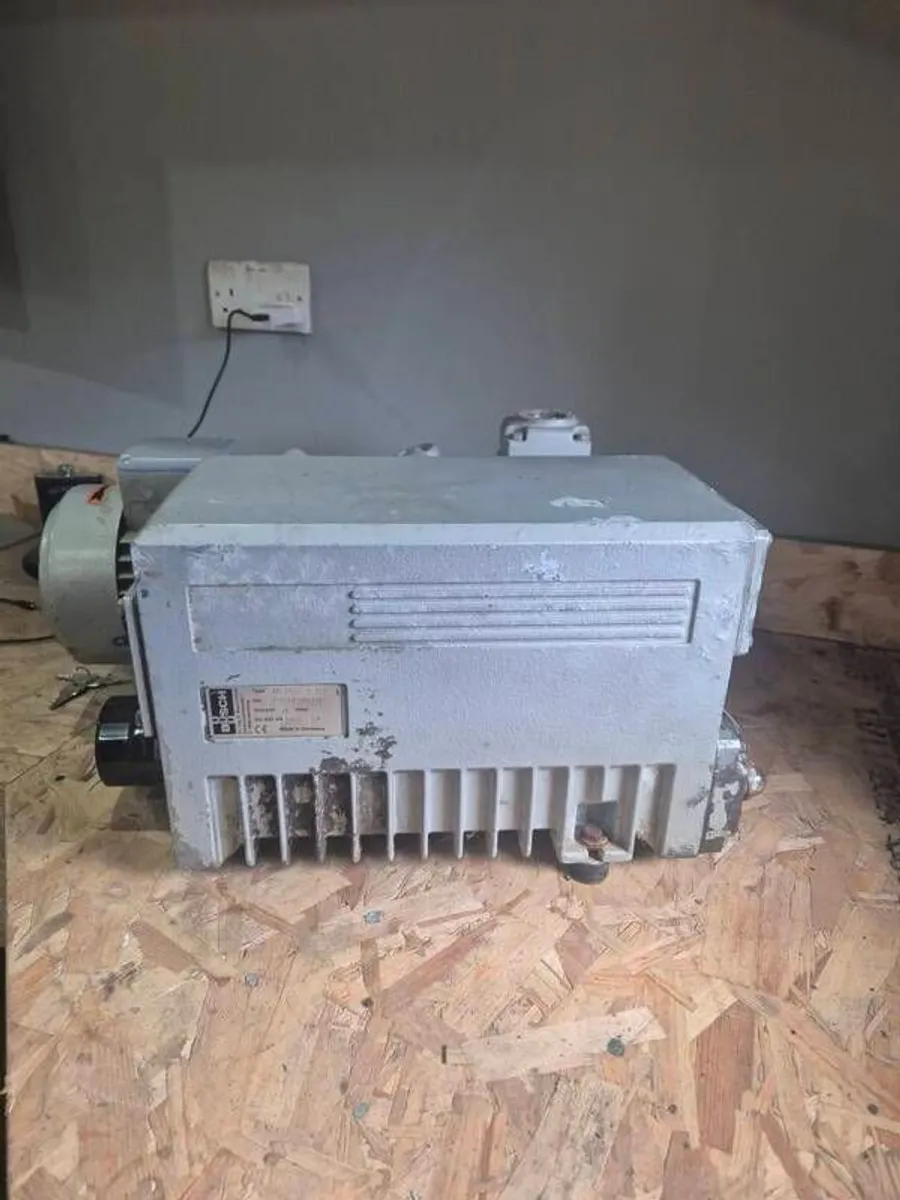 R5 vene vacuum pump - Image 4