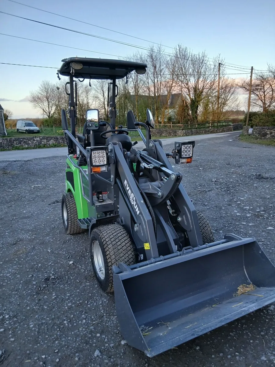 Everun ER08EH  electric loader - Image 4