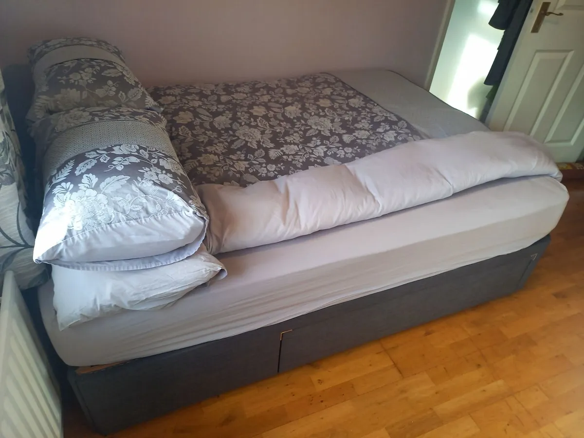 Divan bed base with storage - Image 3