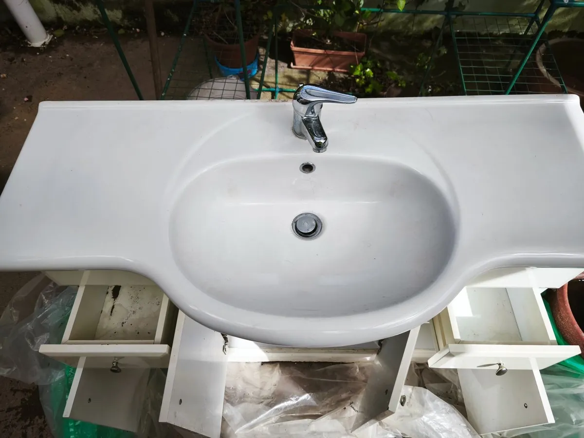 Bathroom sink unit - Image 2