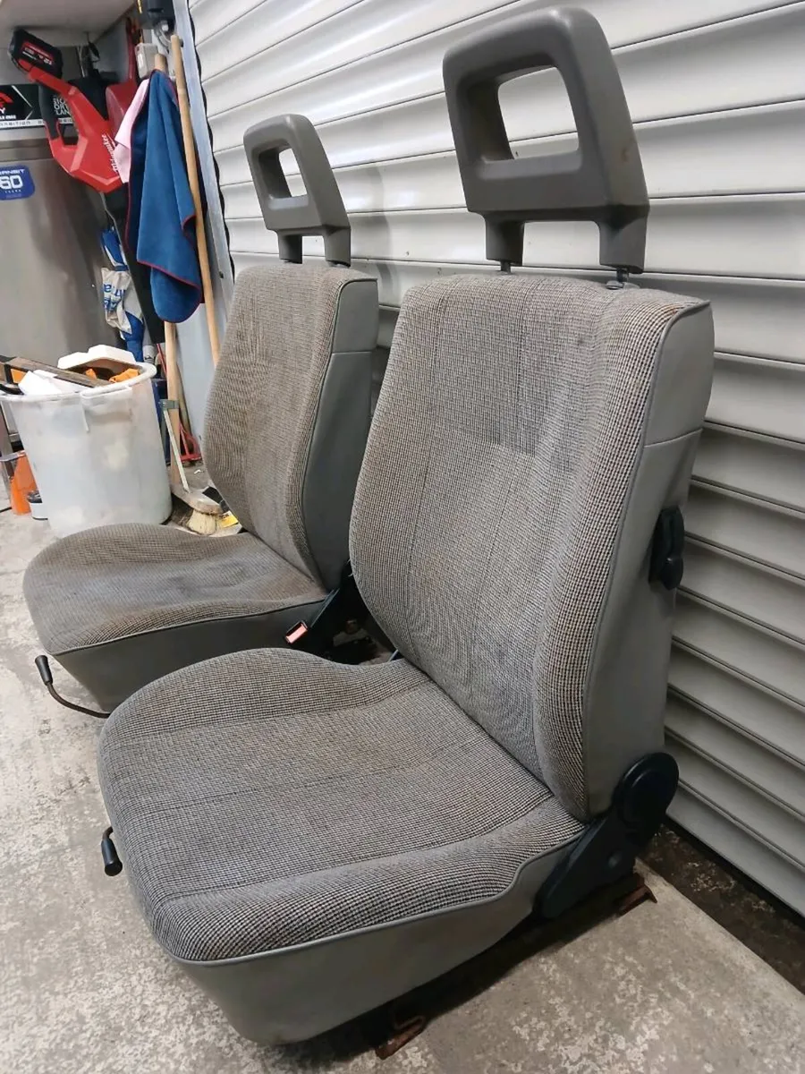 Classic opel and ford parts - Image 2