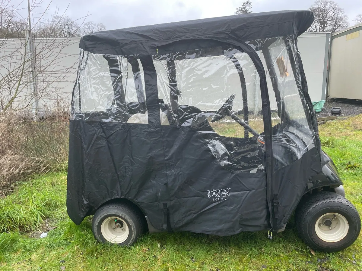 Golf buggy with rain cover - Image 3