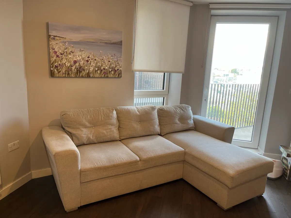 Sofa with storage - Image 3