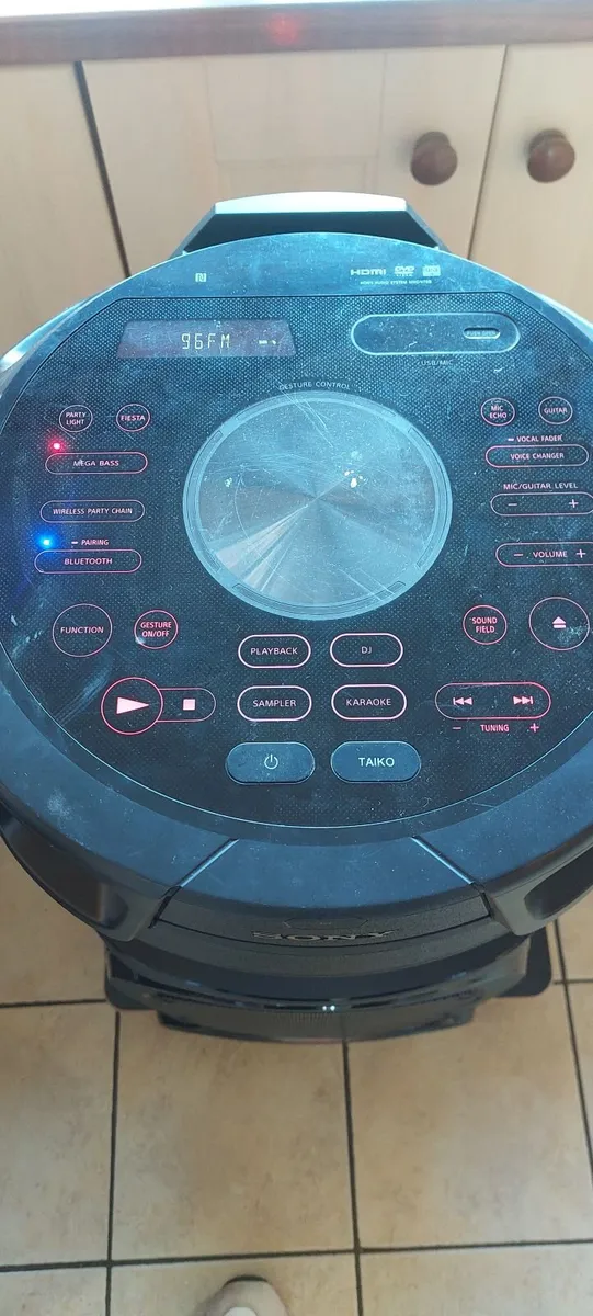 sony  boom  box - Image 4