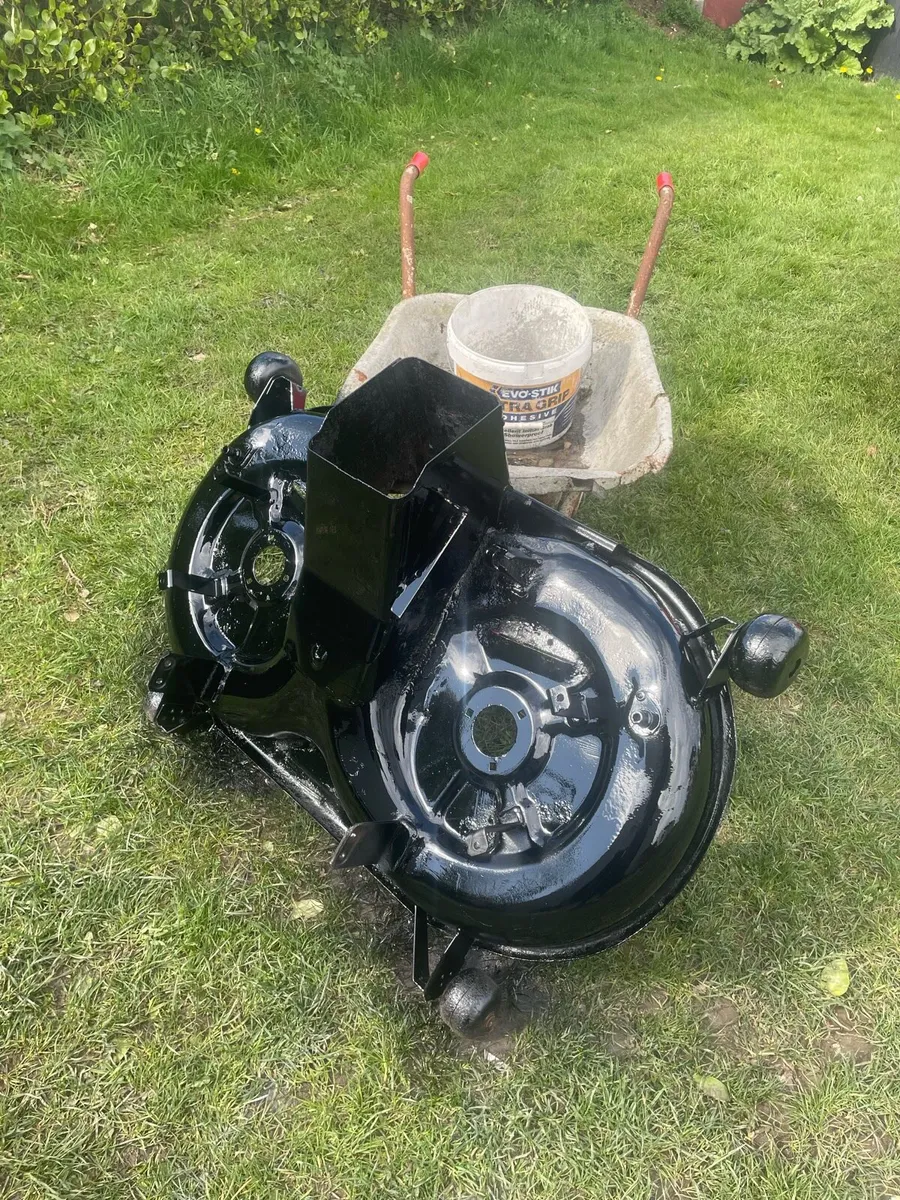 40 inch deck for ride on mower - Image 1