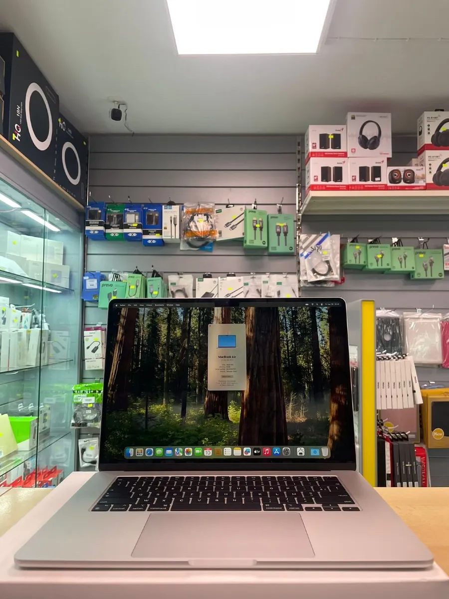 Macbook Air 15" 2023 | Silver - Image 1