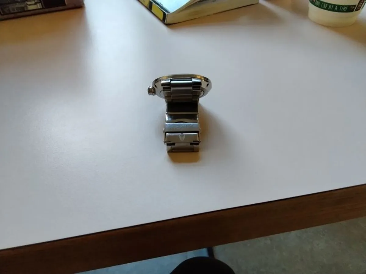 nixon men's watch - Image 2