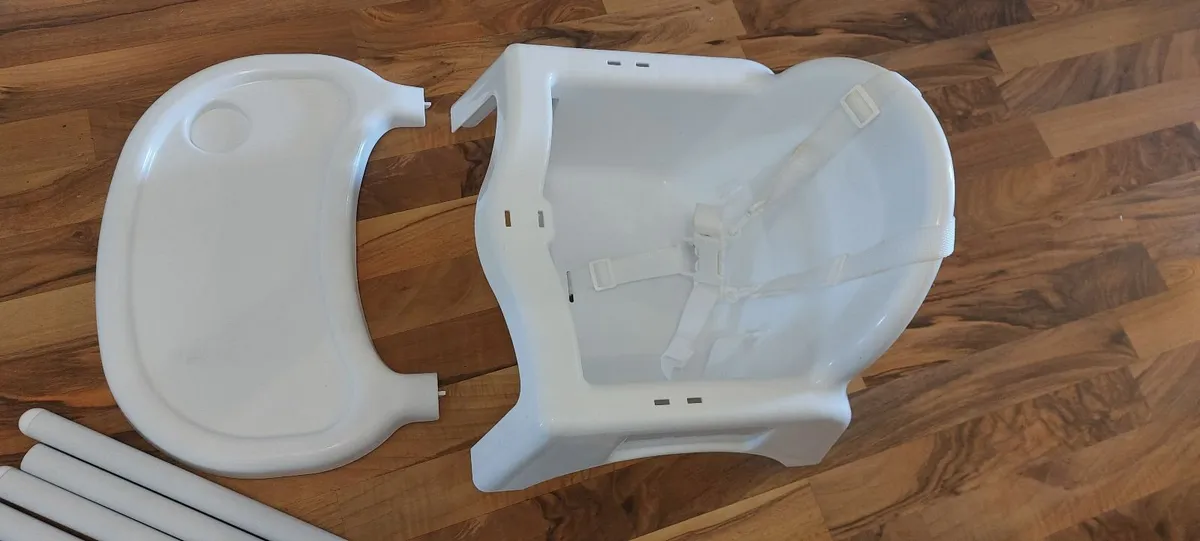 Baby high chair - Image 2