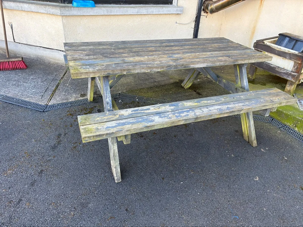 Garden table