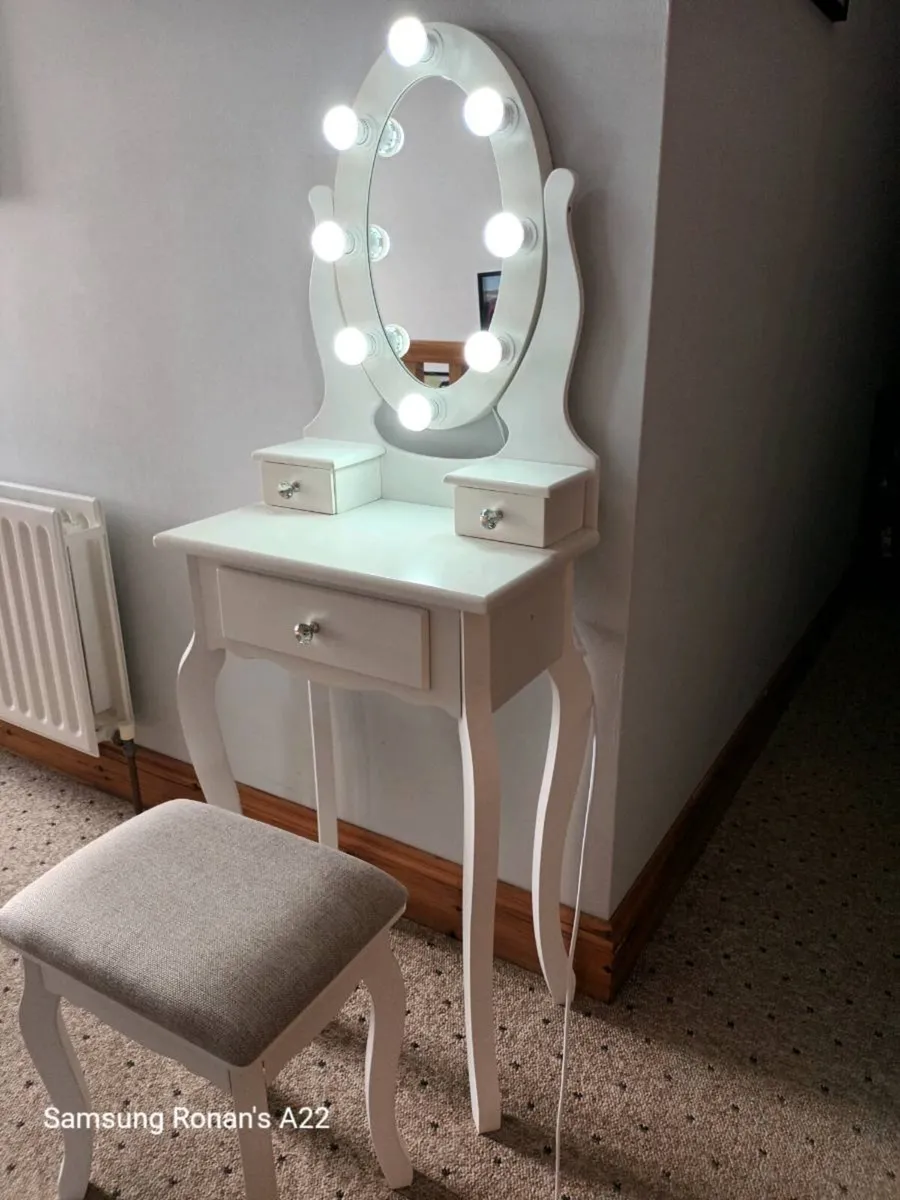 Vanity Table with Stool - Image 2