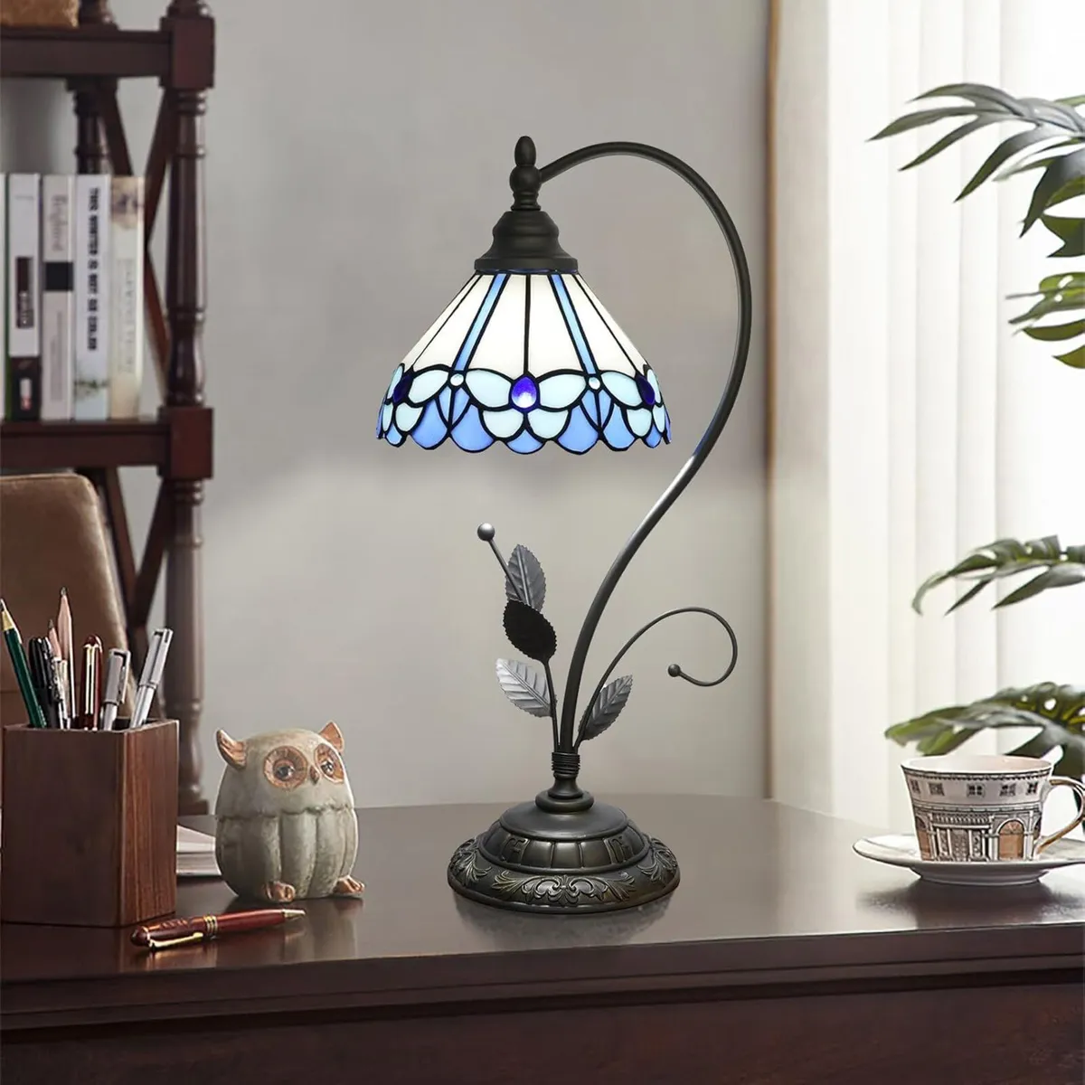 Tiffany Table Lamp Blue Butterfly Stained Glass - Image 4