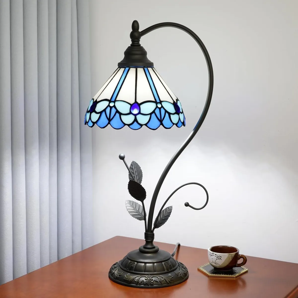 Tiffany Table Lamp Blue Butterfly Stained Glass - Image 3