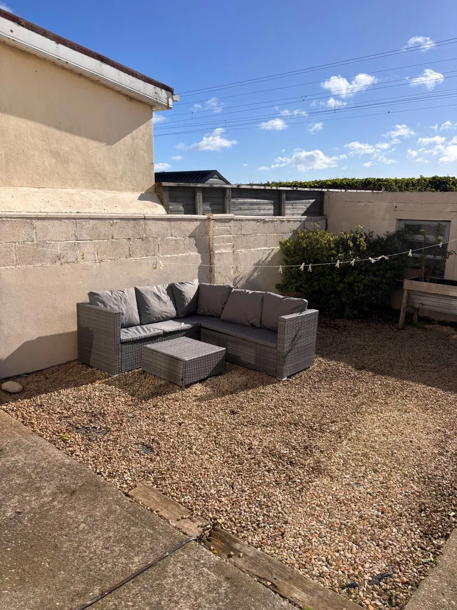 Garden Lounge Set - Image 2