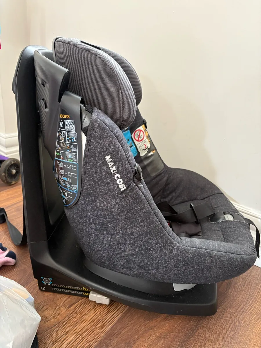 Maxi-Cosi AxissFix car seat - Image 3