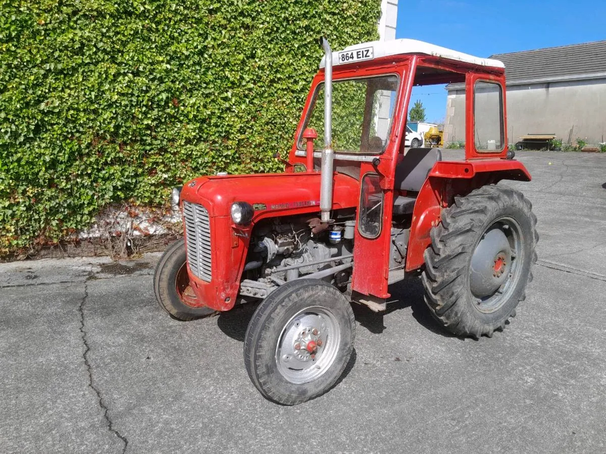 Massey 35 live drive - Image 1