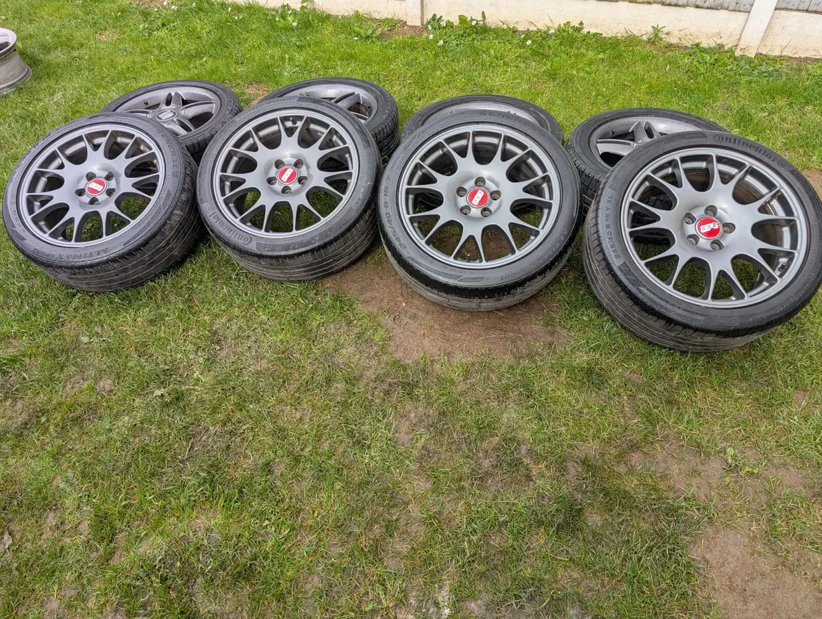 R18 5X112 BBS AMG AVUS alloy wheels - Image 2