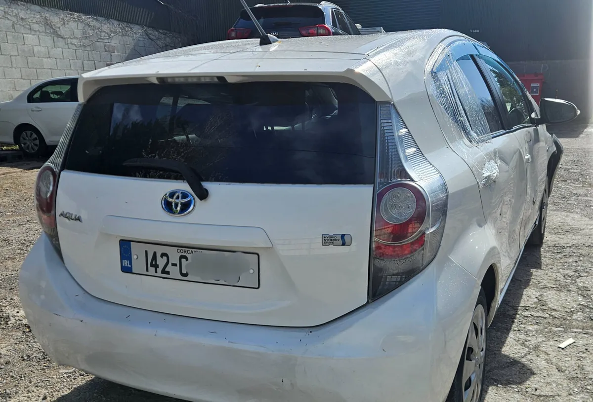 Toyota Aqua 2014 1.5petrol Hybrid Automatic - Image 3