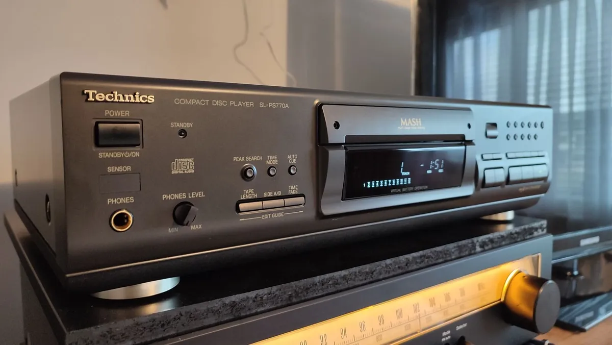 Technics SL-PS770A CD player. High model. Like NEW - Image 1