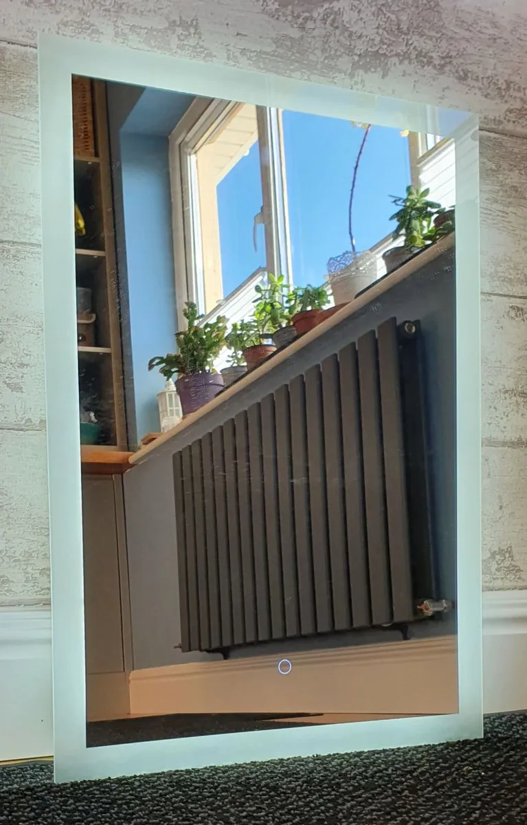 LED Bathroom Mirror 50x70cm Touch Cold Light - Image 2