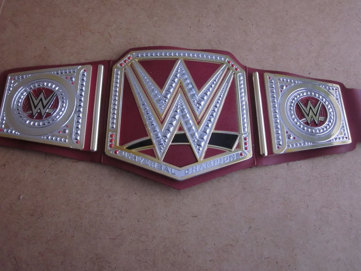 Mattel WWE Universal Champion Belt 2014 - Image 4