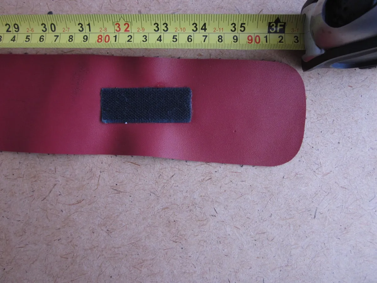 Mattel WWE Universal Champion Belt 2014 - Image 3