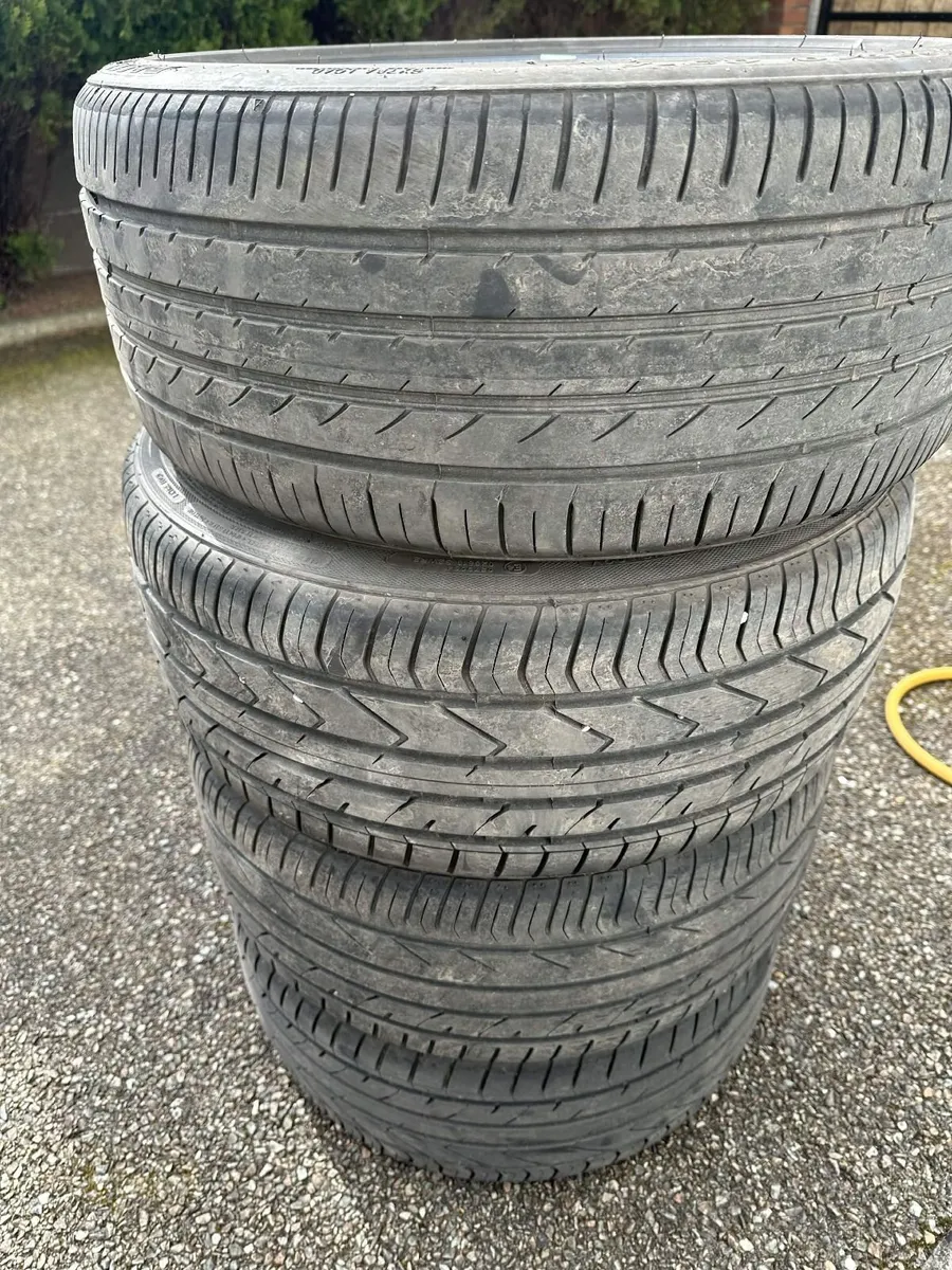 225/40 R18 Used Tyres – 5-6mm Tread - Image 3