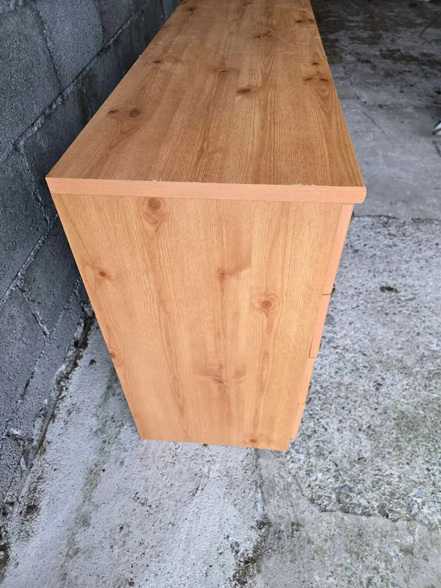 Drawer chest 6 great condition - Image 3