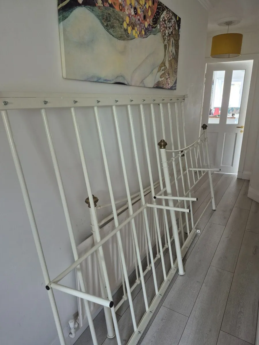 Cream & Brass metal Double bedframe - Image 2