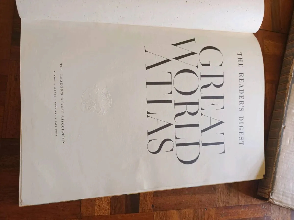 Reader's Digest Atlas - Image 2