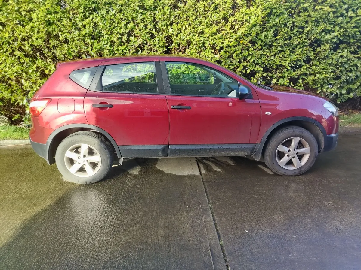 Nissan Qashqai 2011 - Image 4