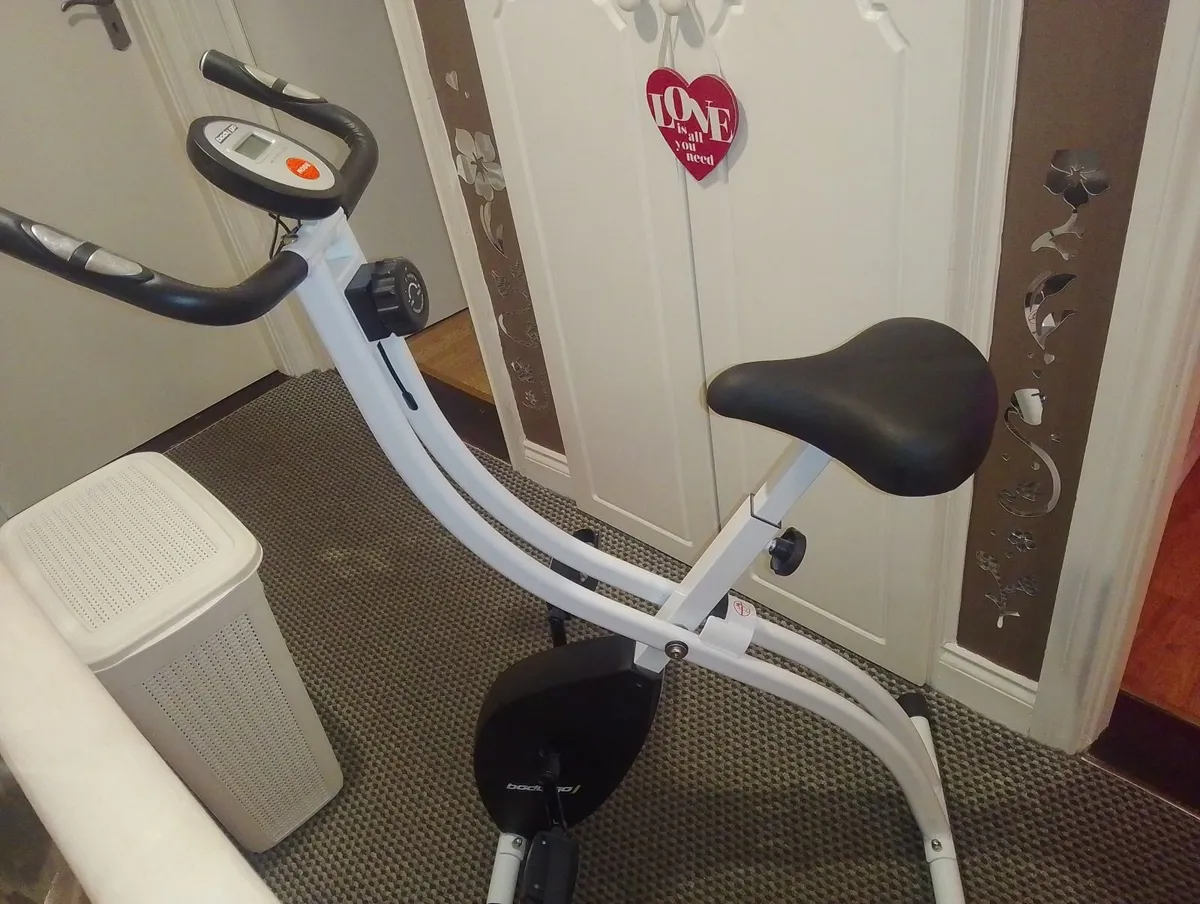 Exercise bike - Image 4