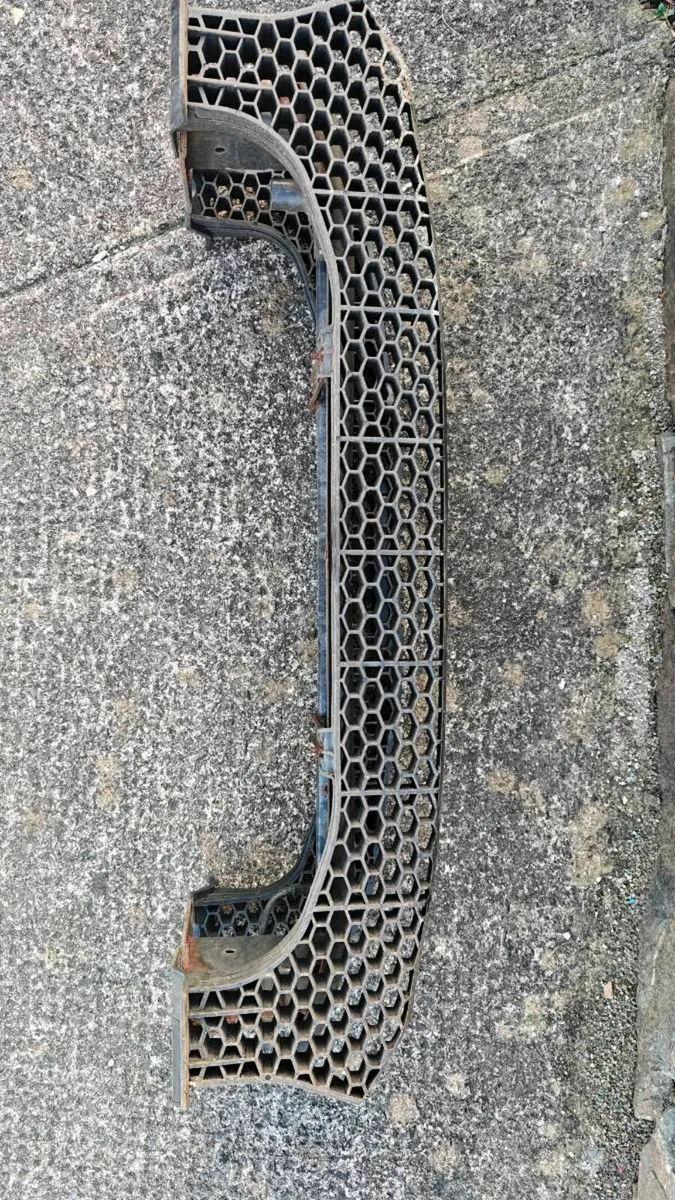 KIA SPORTAGE 2010-2015  BUMPER CRASH BAr - Image 3