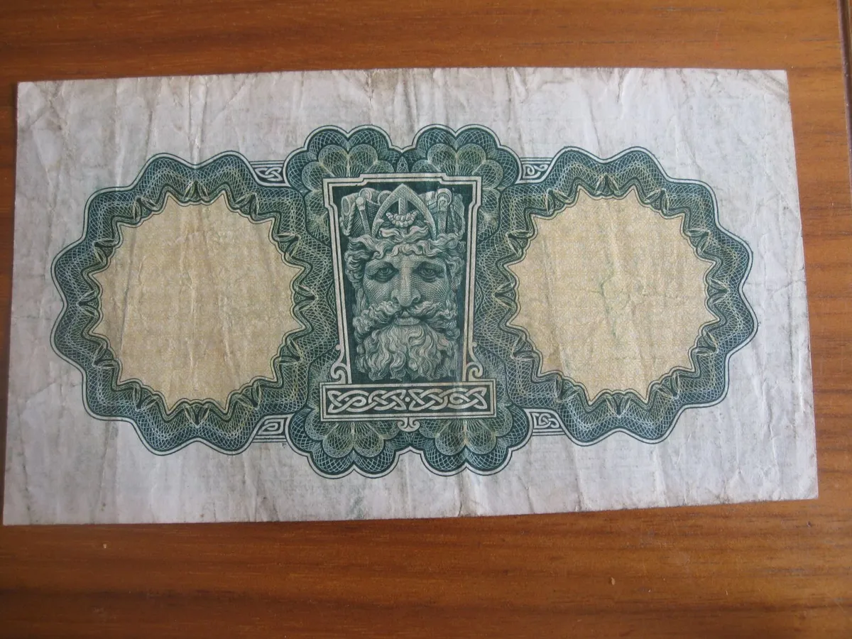 1 Pound Lavery Notes - 150 Euros Each - Image 2