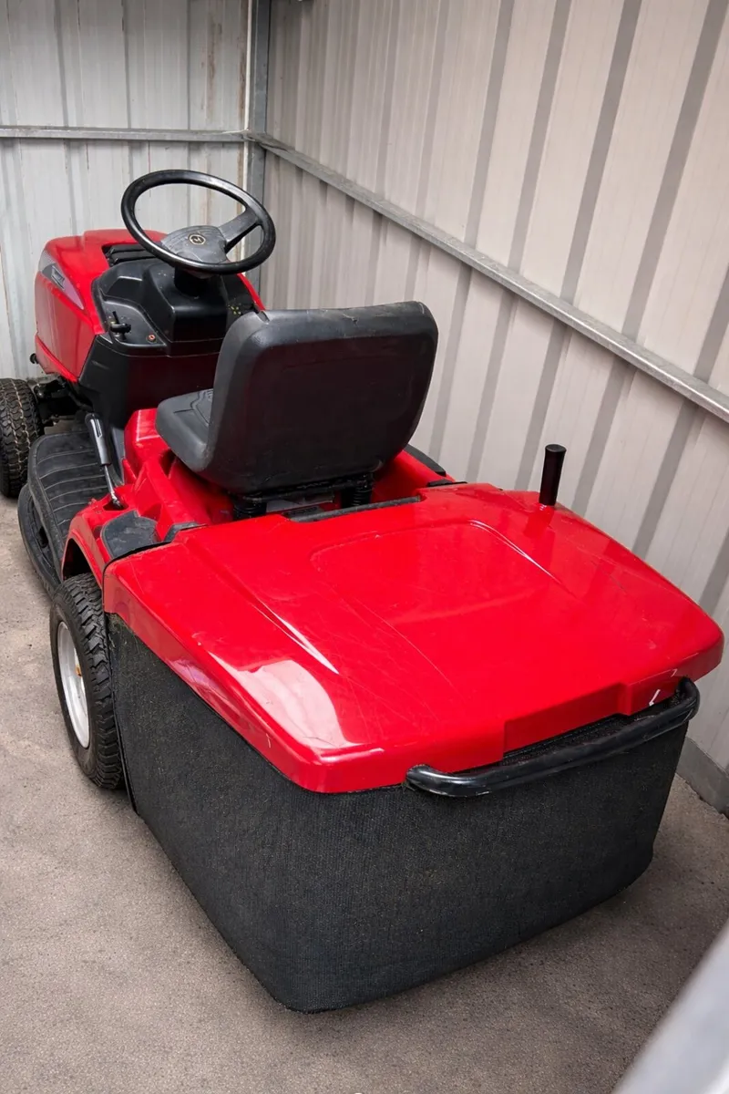 Ride-On Lawnmower – Fully Serviced – Excellent Con - Image 3