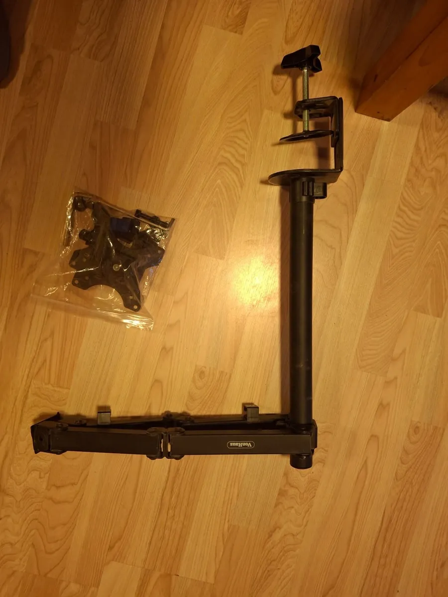 FREE double monitor mount with clamp - Image 2