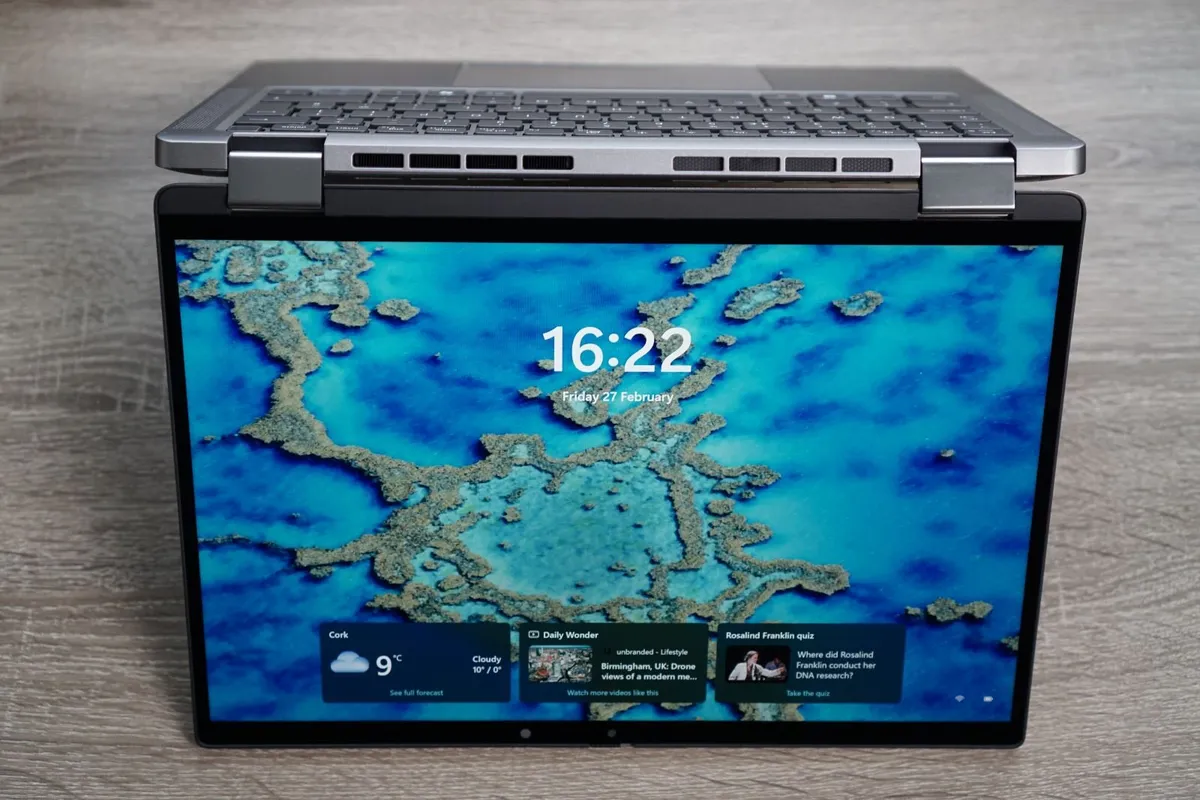 Dell Latitude 7350 2-in-1 | QHD+ | 16GB | Ultra 5 - Image 1