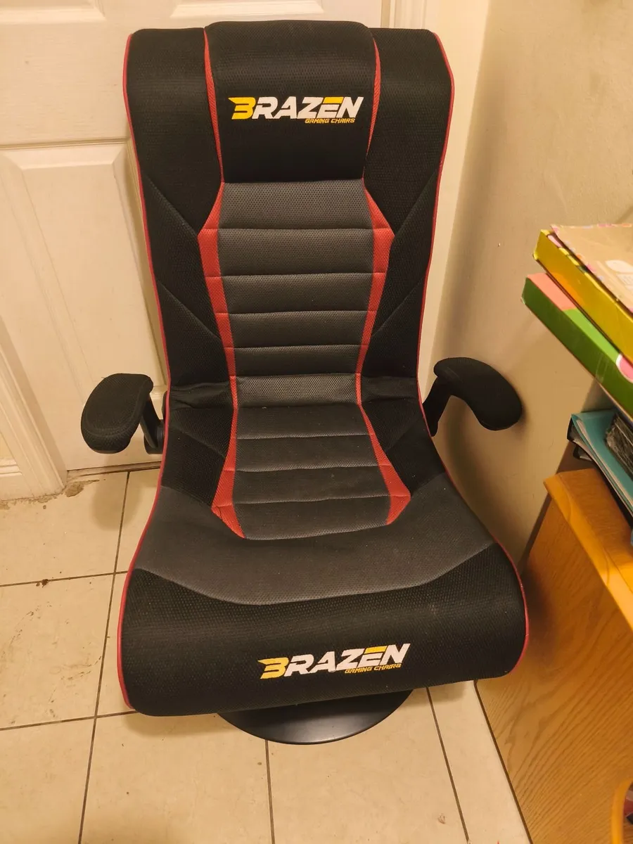 Gaming chair - Image 2