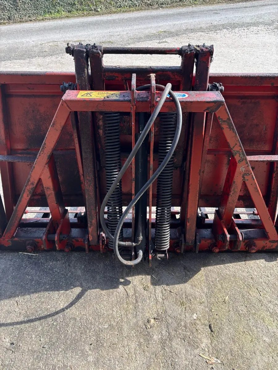 Porter buckrake - Image 2