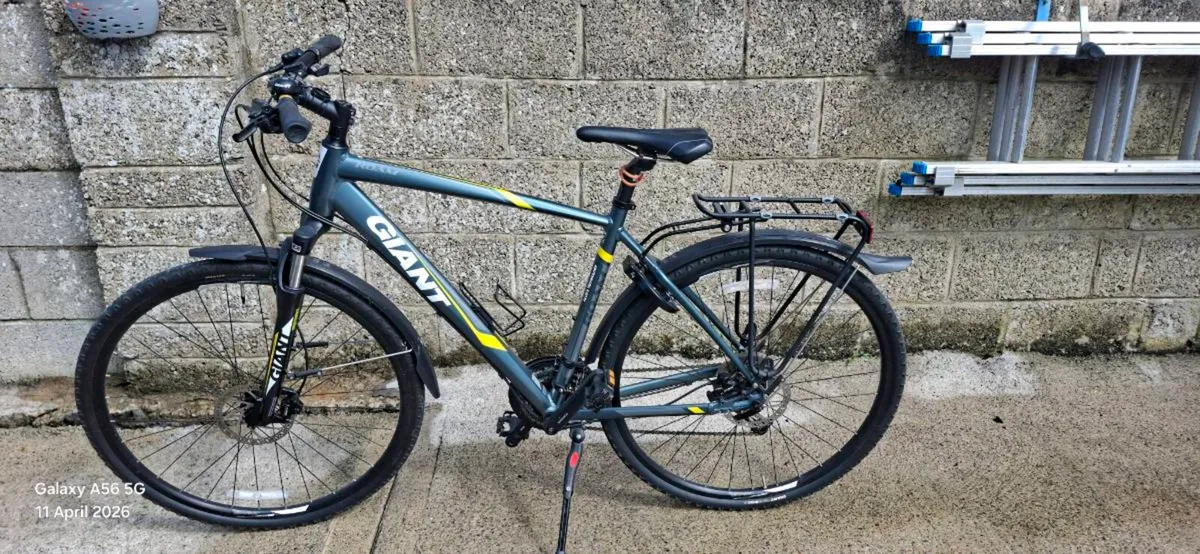 Giant roam 2 hybrid - Image 1