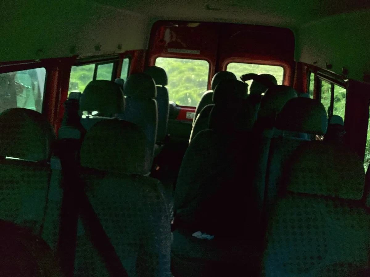 Bus - Image 3